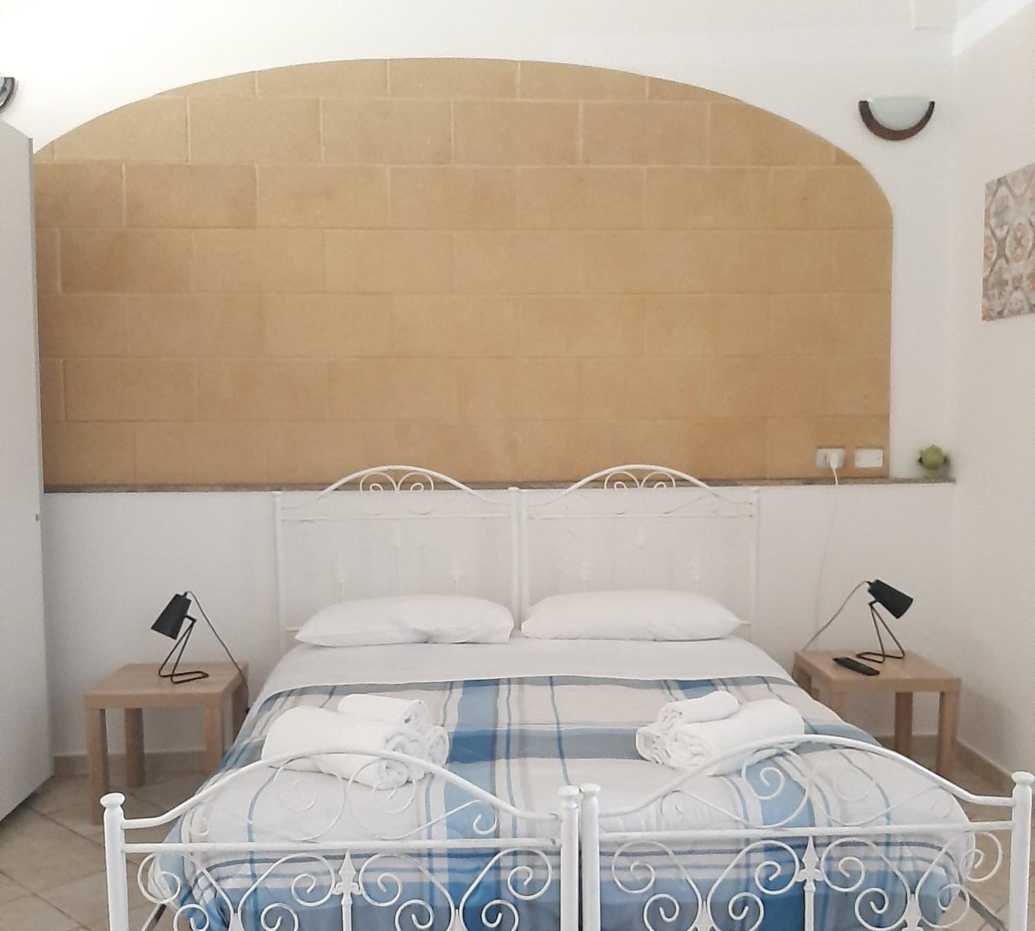 La Dimora Del Pumo Apartment Lecce Bagian luar foto
