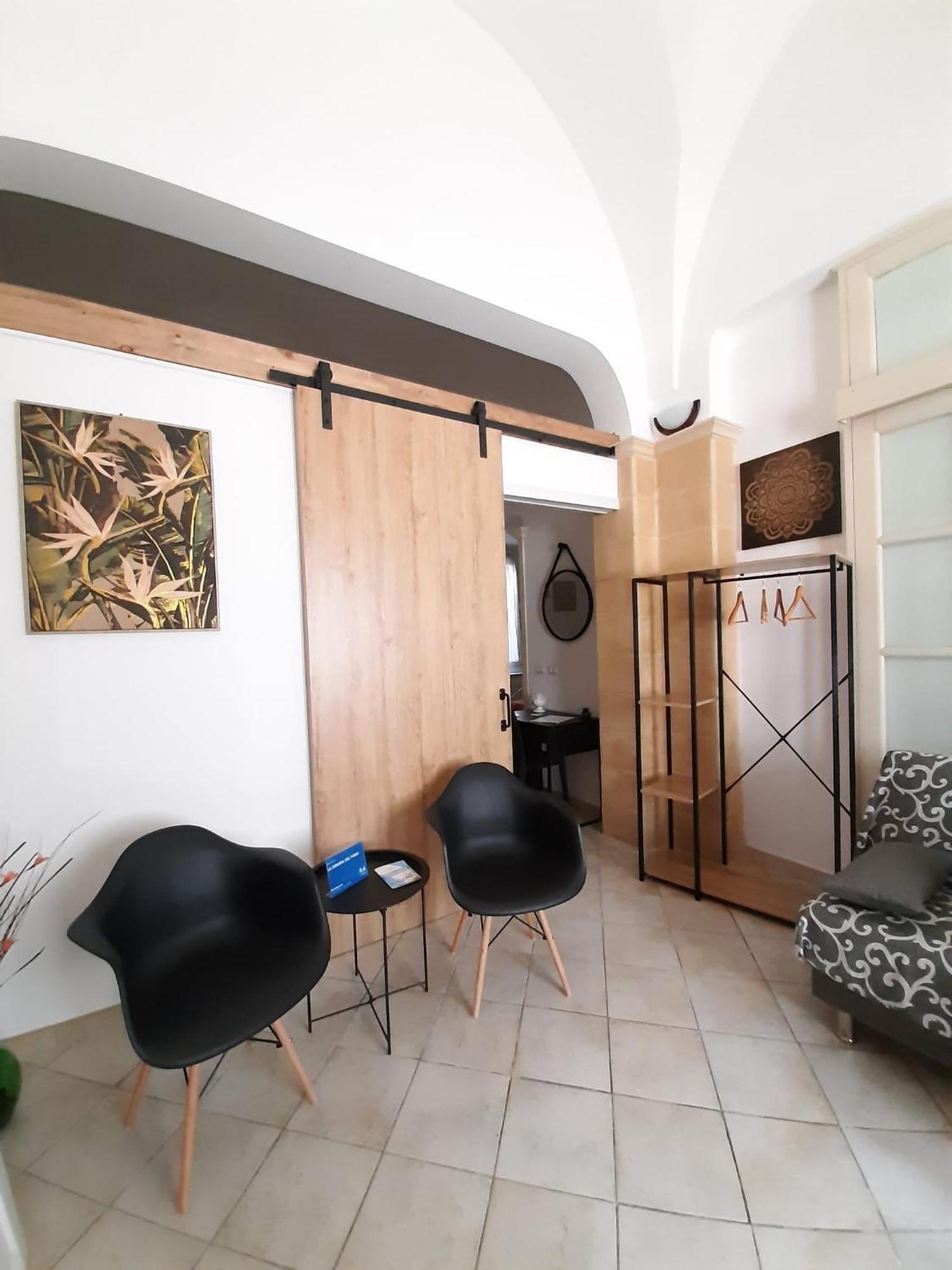 La Dimora Del Pumo Apartment Lecce Bagian luar foto